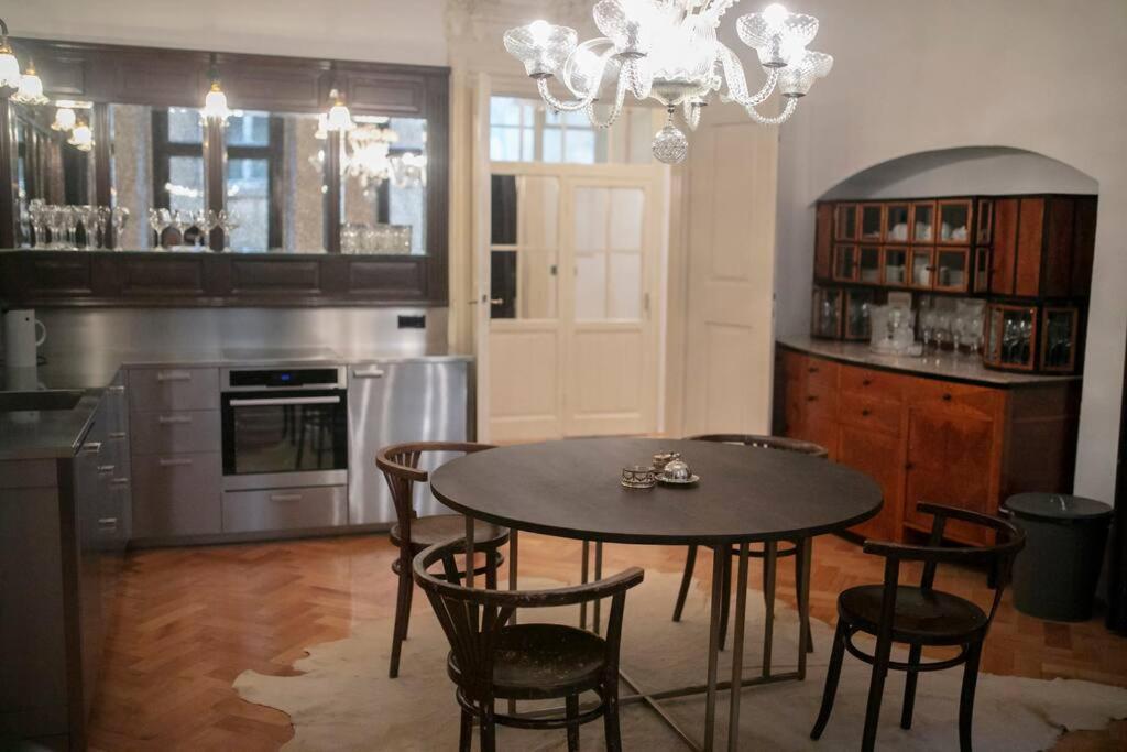 King Charles Apartament