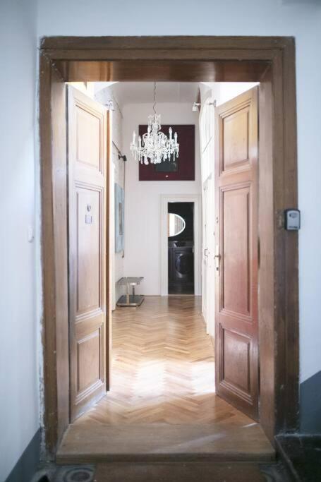 King Charles Apartament